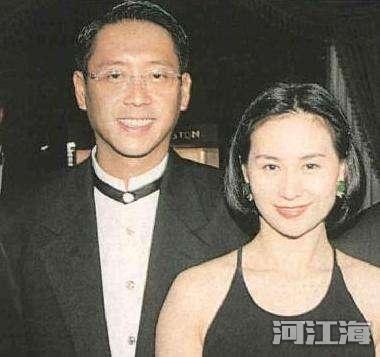 何超琼年轻时照片和李嘉欣谁漂亮 何超琼有孩子吗坠马不能生育